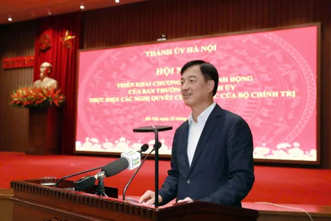Hà Nội tiên phong, gương mẫu trong hiện thực hóa các nghị quyết chiến lược của Bộ Chính trị