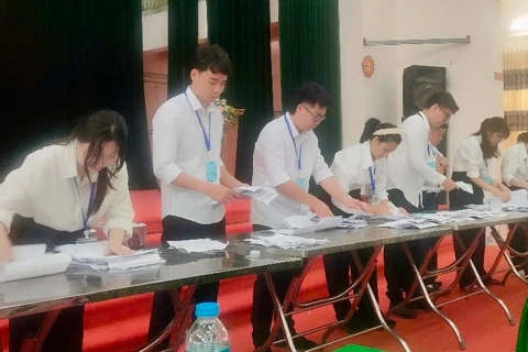 Huyện Phú Xuyên thu hơn 82 tỷ đồng từ đấu giá 30 thửa đất

