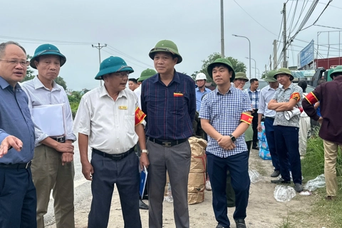 Phú Xuyên: bảo vệ thi công đường dây 500/220kV Nho Quan - Phủ Lý - Thường Tín
