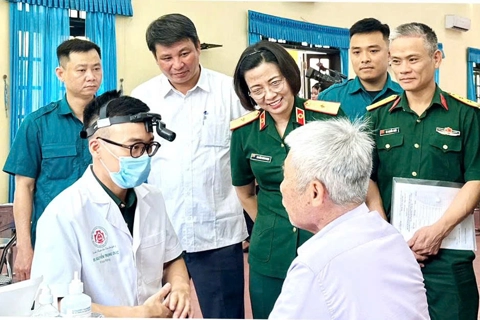 Xã Thượng Phúc quan tâm chăm sóc sức khỏe các gia đình chính sách
