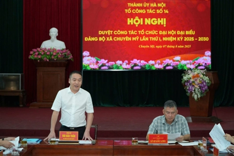 Đoàn công tác số 14 của Thành ủy Hà Nội kiểm tra công tác chuẩn bị Đại hội đại biểu Đảng bộ xã Chuyên Mỹ
