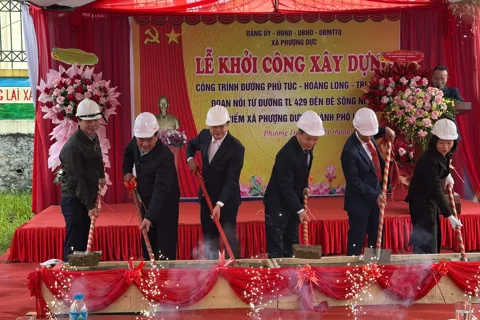 Xã Phượng Dực khởi công dự án đường giao thông Phú Túc - Hoàng Long - Tri Trung