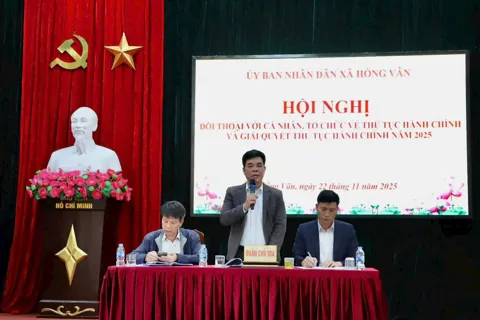 Xã Hồng Vân đối thoại lắng nghe ý kiến người dân về thủ tục hành chính