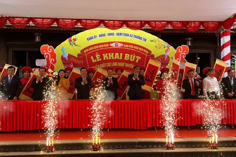 Xã Thường Tín khai bút đầu Xuân Bính Ngọ 2026