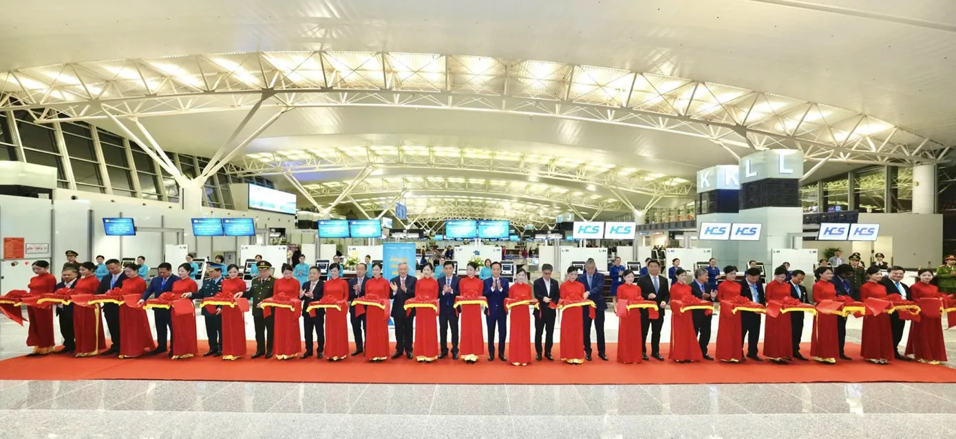 Khánh thành dự án mở rộng nhà ga thông minh T2 Nội Bài   
