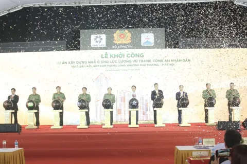Khởi công dự án nhà ở cho lực lượng vũ trang Công an Nhân dân tại KĐT Nam Thăng Long