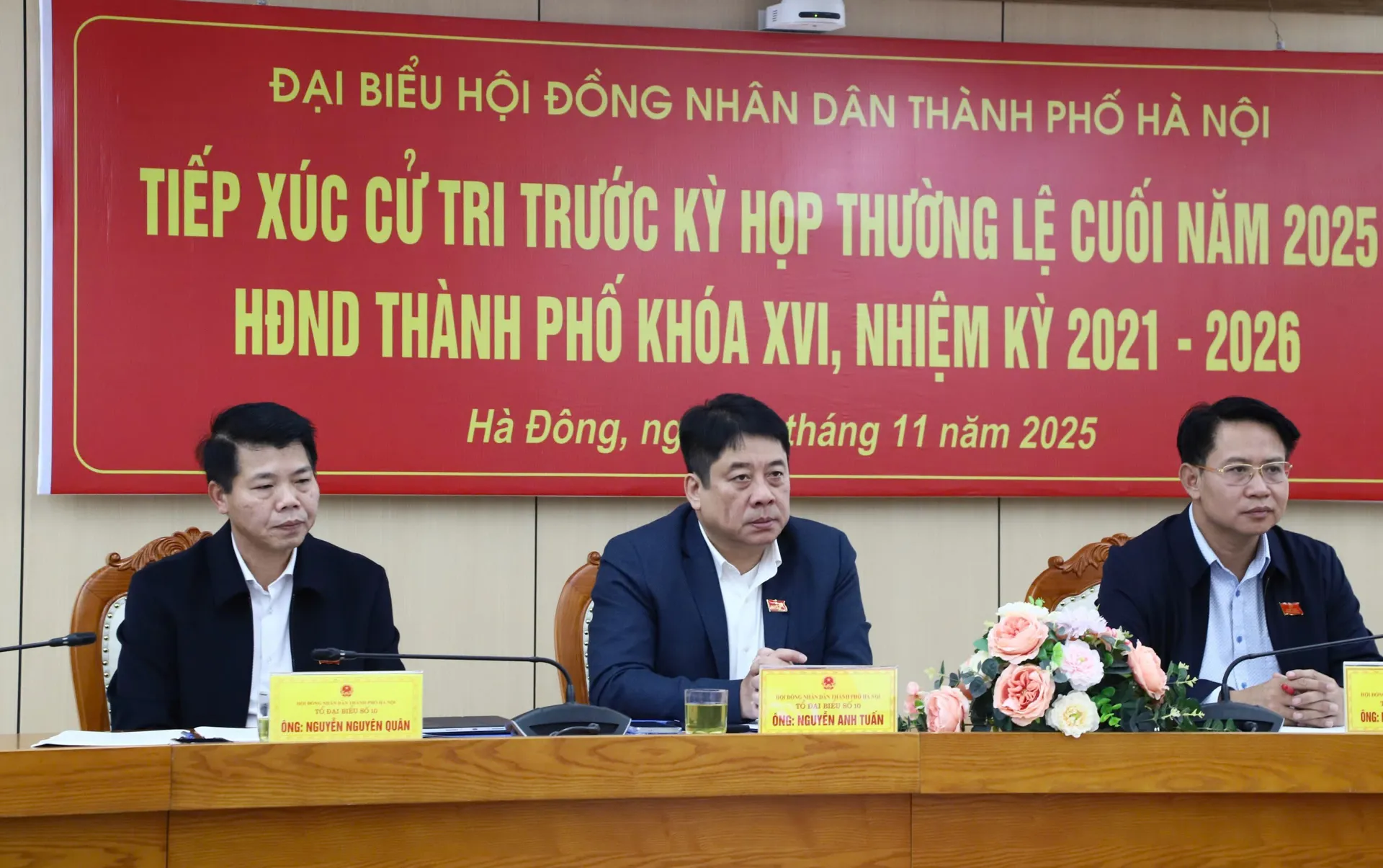 Tổ đại biểu số 10 HĐND Thành phố tiếp xúc cử tri trước kỳ họp cuối năm 2025