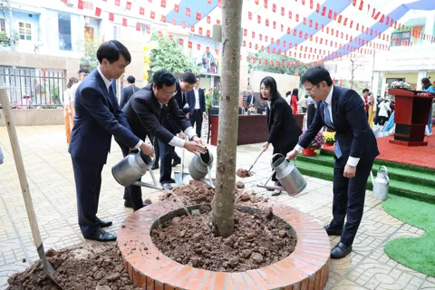 Phường Kiến Hưng phát động “Tết trồng cây đời đời nhớ ơn Bác Hồ” Xuân Bính Ngọ 2026