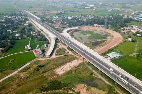 Hoàn thành nhiệm vụ cả nước có 3.000 km đường bộ cao tốc trong năm 2025
