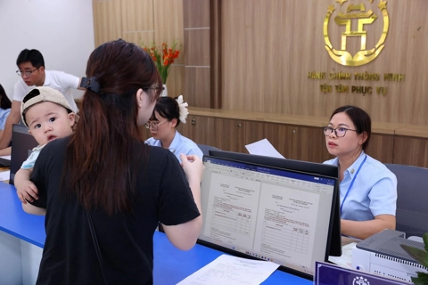 Tiếp tục hoàn thiện tổ chức bộ máy và chuẩn bị Đại hội đảng bộ các cấp