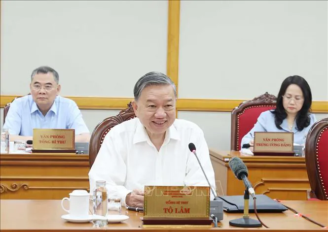 Tổng Bí thư Tô Lâm chủ trì cuộc họp cho ý kiến về tiến độ sắp xếp tổ chức bộ máy và đơn vị hành chính các cấp