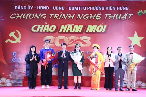 Phường Kiến Hưng tổ chức chương trình văn nghệ chào mừng năm mới 2026