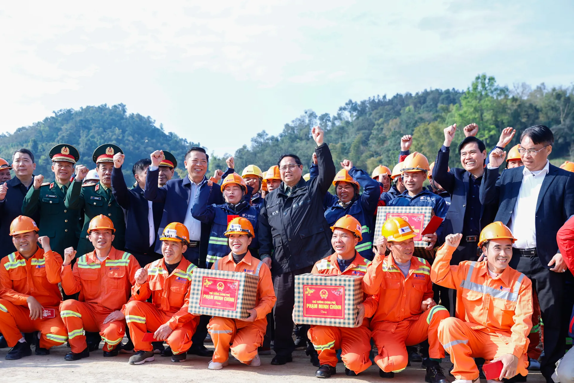 Thủ tướng: Khánh thành cao tốc Đồng Đăng – Trà Lĩnh và Hữu Nghị - Chi Lăng vào dịp 30/4