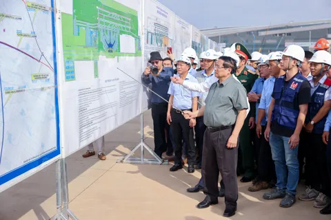 Thủ tướng: Sân bay Long Thành sẽ đón chuyến bay chính thức đầu tiên vào 19/12