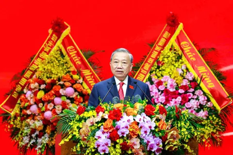 Tổng Bí thư Tô Lâm nhấn mạnh 3 yêu cầu và 5 định hướng công tác trọng tâm với Đảng bộ Chính phủ