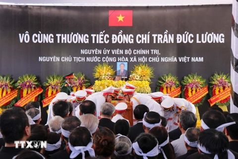 Lễ an táng nguyên Chủ tịch nước Trần Đức Lương tại Quảng Ngãi