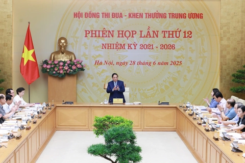 Thủ tướng: Phát động phong trào toàn dân thi đua làm giàu và đóng góp xây dựng đất nước