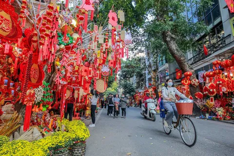 Bổ sung hơn 2.513 tỷ đồng tặng quà nhân dịp chào mừng Đại hội Đảng XIV và Tết Nguyên đán Bính Ngọ 2026