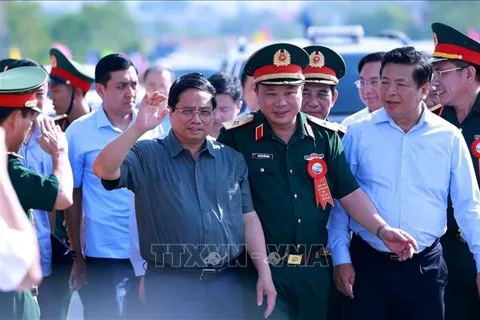 Thủ tướng Phạm Minh Chính dự lễ khánh thành cầu Phong Châu mới