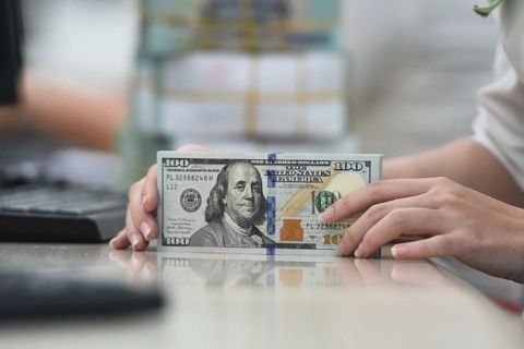 Tỷ giá USD hôm nay 30/8: đồng USD tiếp đà giảm, thị trường "chợ đen" tăng