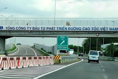 Tăng vốn điều lệ Công ty mẹ - Tổng công ty Đầu tư phát triển đường cao tốc Việt Nam (VEC)
