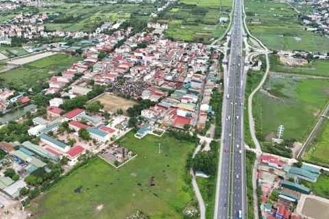 Huyện Thường Tín và huyện Hóc Môn đạt chuẩn nông thôn mới nâng cao