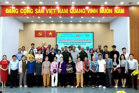 TP Hồ Chí Minh: ấm áp nghĩa tình tri ân gia đình liệt sĩ dịp Xuân Bính Ngọ 2026