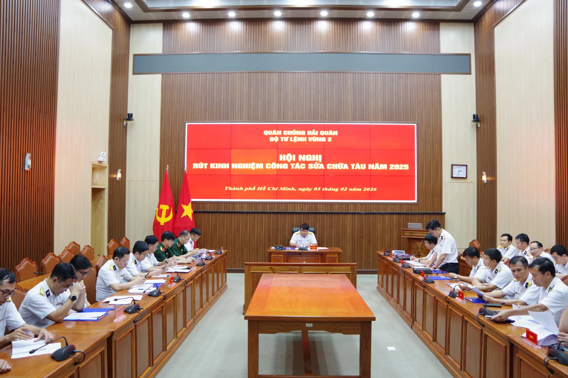 Vùng 2 Hải quân tổ chức hội nghị rút kinh nghiệm công tác sửa chữa tàu năm 2025