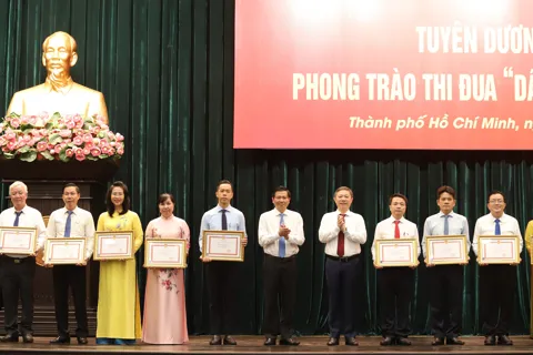 TP Hồ Chí Minh tuyên dương 159 tập thể, 62 cá nhân điển hình “Dân vận khéo”