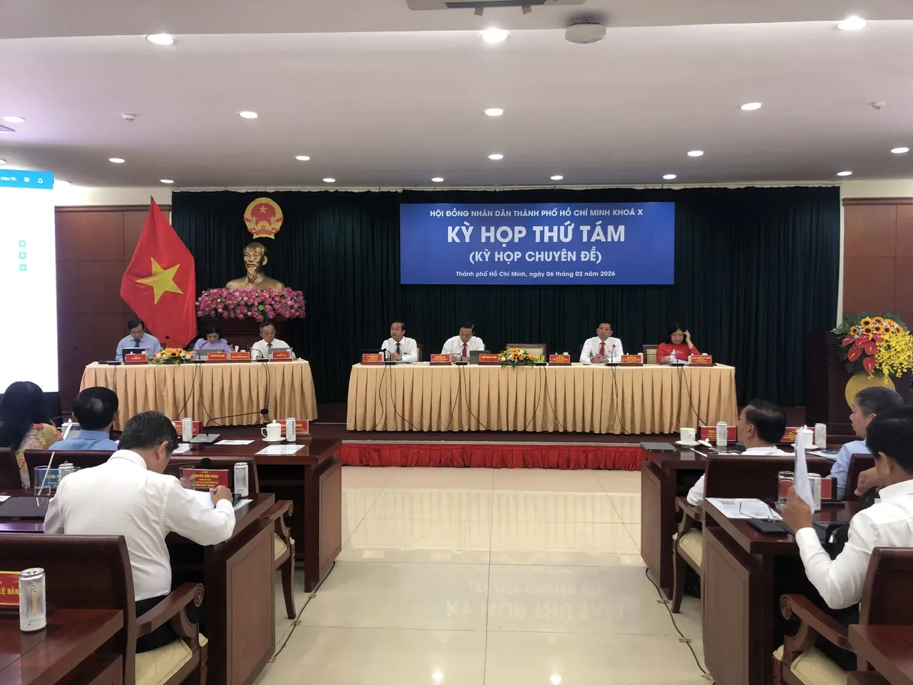 Kỳ họp thứ 8 HĐND TP Hồ Chí Minh khóa X: quyết định đầu tư nhiều công trình giao thông trọng điểm