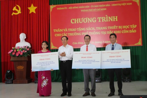 TP Hồ Chí Minh: nhiều hoạt động Kỷ niệm 78 năm Ngày Thương binh - Liệt sĩ (27/7/1947 - 27/7/2025)