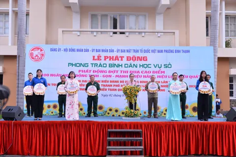 TP Hồ Chí Minh phát động phong trào “Bình dân học vụ số” giai đoạn 2025-2026