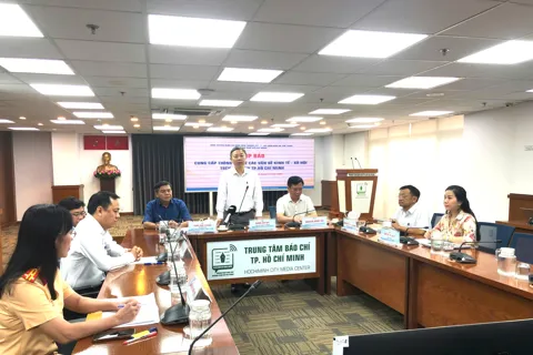 TP Hồ Chí Minh: đề xuất điều chỉnh lương tối thiểu vùng cho một số xã, đặc khu