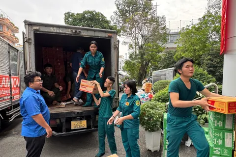 TP Hồ Chí Minh tiếp nhận hơn 236 tỷ đồng, 441 tấn hàng chuyển đến đồng bào vùng lũ