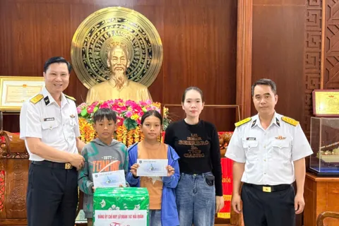 Nhiều hoạt động kỷ niệm 96 năm Ngày thành lập Đảng Cộng sản Việt Nam tại Lữ đoàn 167