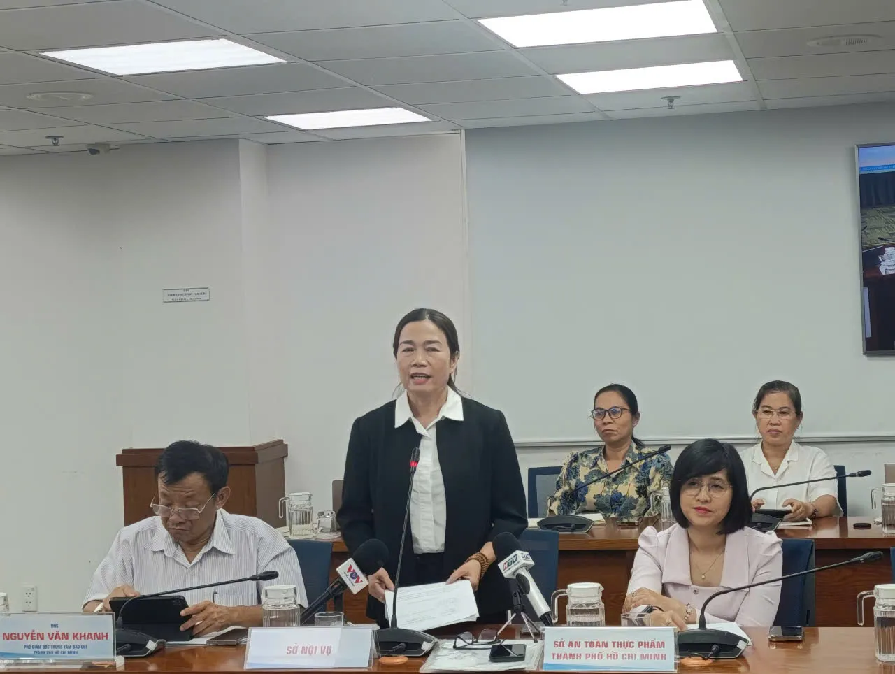 TP Hồ Chí Minh: gần 97.000 trường hợp hưởng trợ cấp thất nghiệp 6 tháng đầu năm 2025