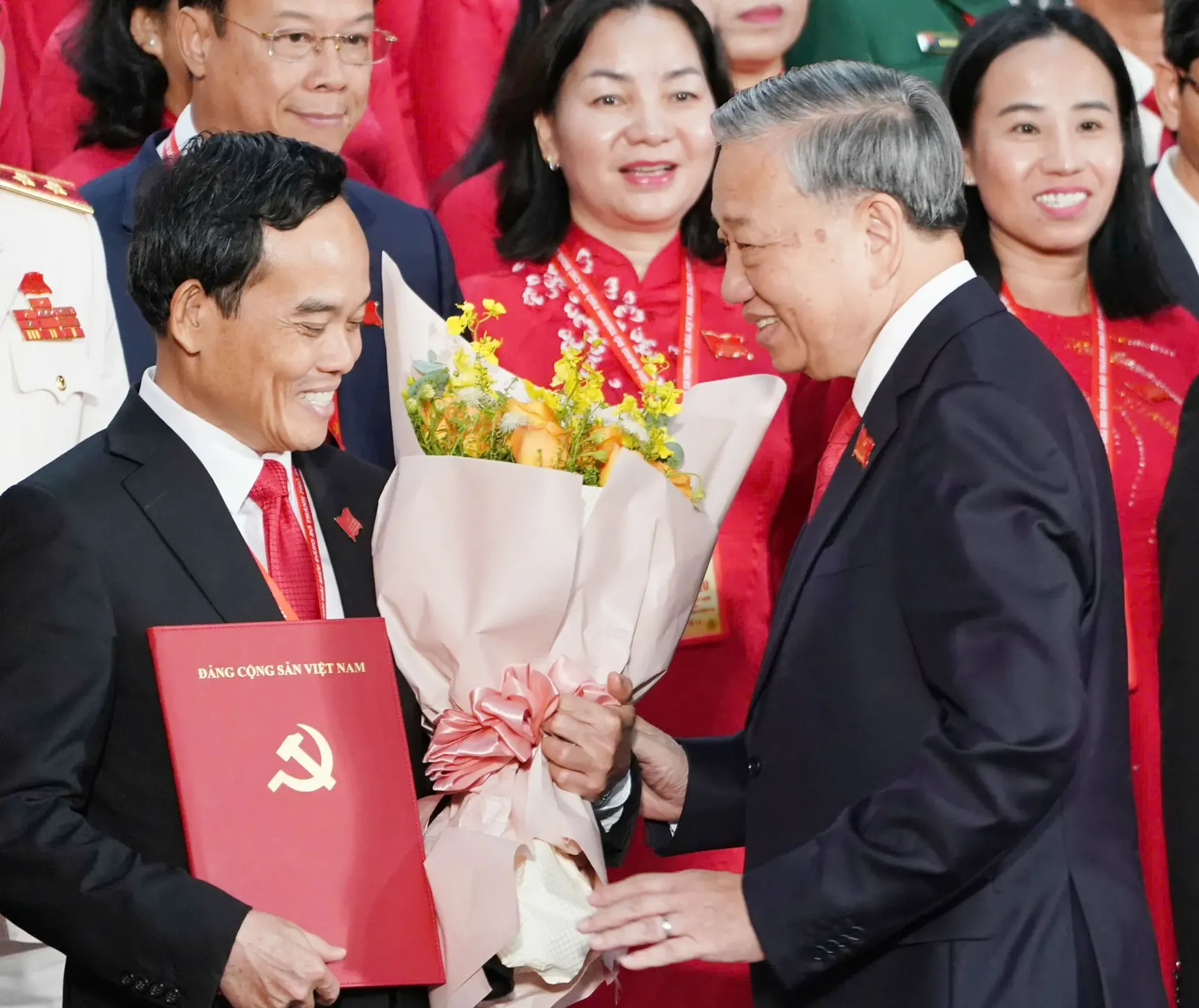 Bộ Chính trị chỉ định Ban Chấp hành Đảng bộ TP Hồ Chí Minh nhiệm kỳ 2025-2030