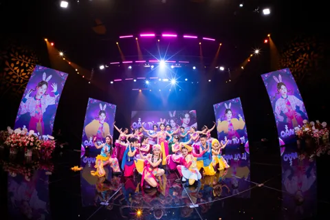 Lễ hội “Oẳn Tù Tì” thu nhỏ trong MV của ca sĩ nhí Nguyễn Ngọc Kim Cương