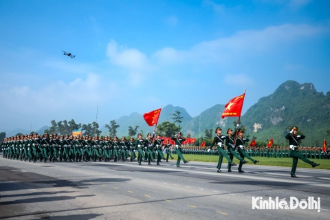 Hơn 15.000 chiến sĩ quân đội, công an tổng hợp luyện chuẩn bị cho Lễ kỷ niệm 80 năm Quốc khánh
