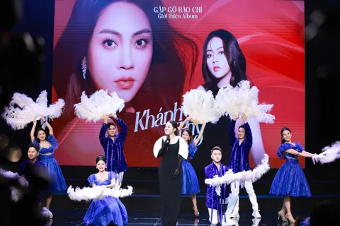 Ca sĩ Khánh Thy: “Mỗi khán giả sẽ gọi album của tôi bằng cảm xúc riêng”
