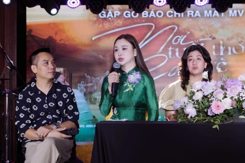 Sao Mai Phương Nga tri ân đấng sinh thành qua MV đầu tay “Nơi tuổi thơ con về”