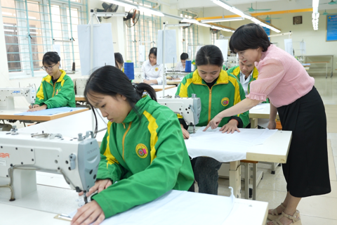 Đổi mới giáo dục nâng chất nguồn nhân lực ngành Công Thương