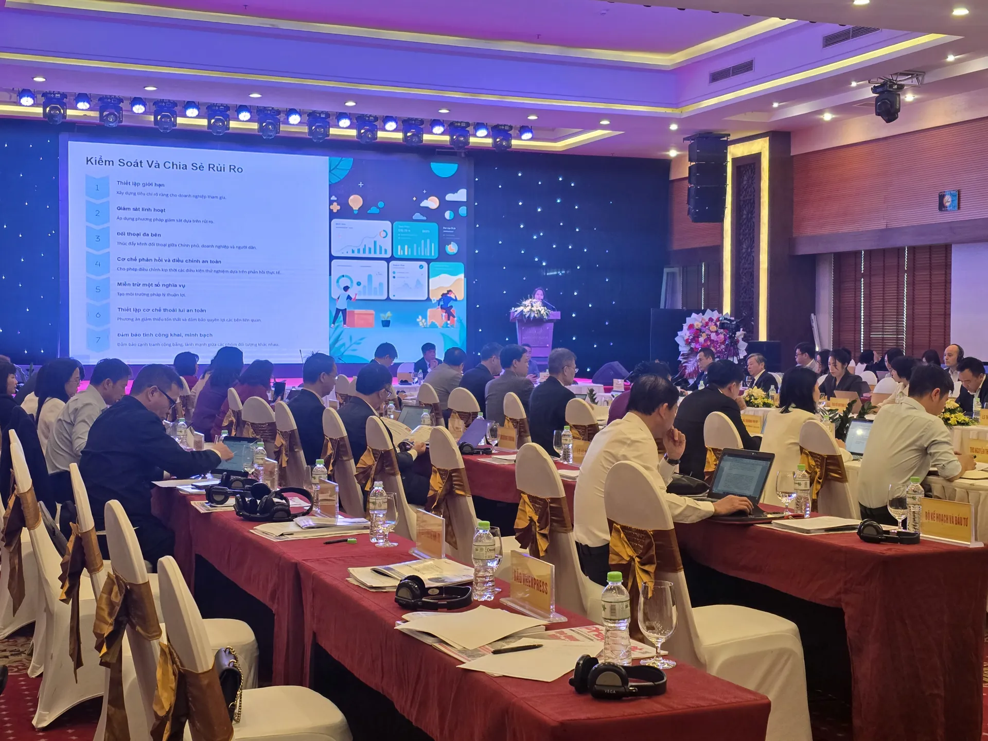 Hoàn thiện thể chế để hiện thực hóa "lợi ích hài hòa, rủi ro chia sẻ" trong lĩnh vực đầu tư