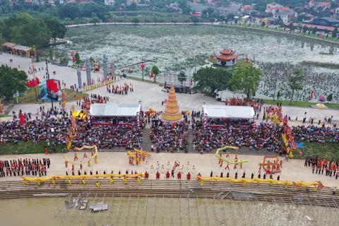 Hải Phòng dành 1 tỷ đồng tiền bắn pháo hoa Côn Sơn - Kiếp Bạc để ủng hộ đồng bào bão lũ
