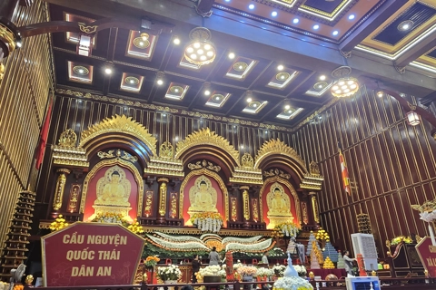 Quảng Ninh: chiêm bái Xá Lợi Đức Phật tại Yên Tử
