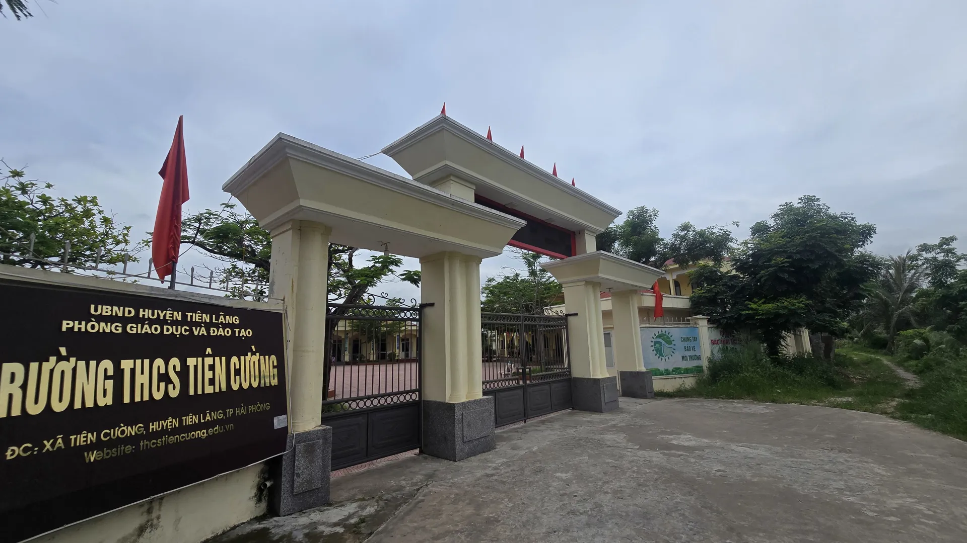 Hải Phòng: nữ sinh lớp 7 tự tử nghi do bị bắt nạt học đường