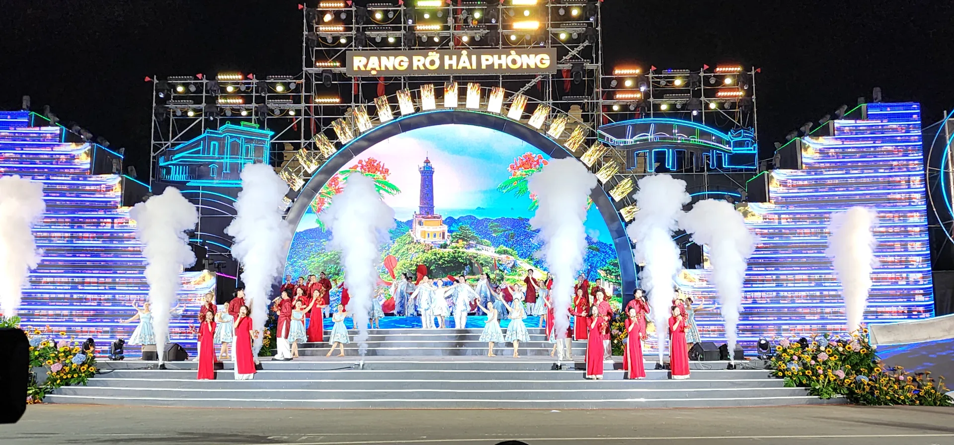 “Rạng rỡ Hải Phòng” - Khúc ca đoàn kết và khát vọng vươn xa