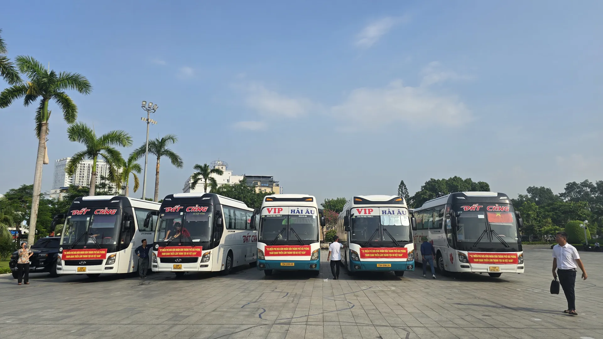 Hải Phòng: đưa đón miễn phí người dân tham quan Triển lãm 80 năm thành tựu đất nước tại Hà Nội