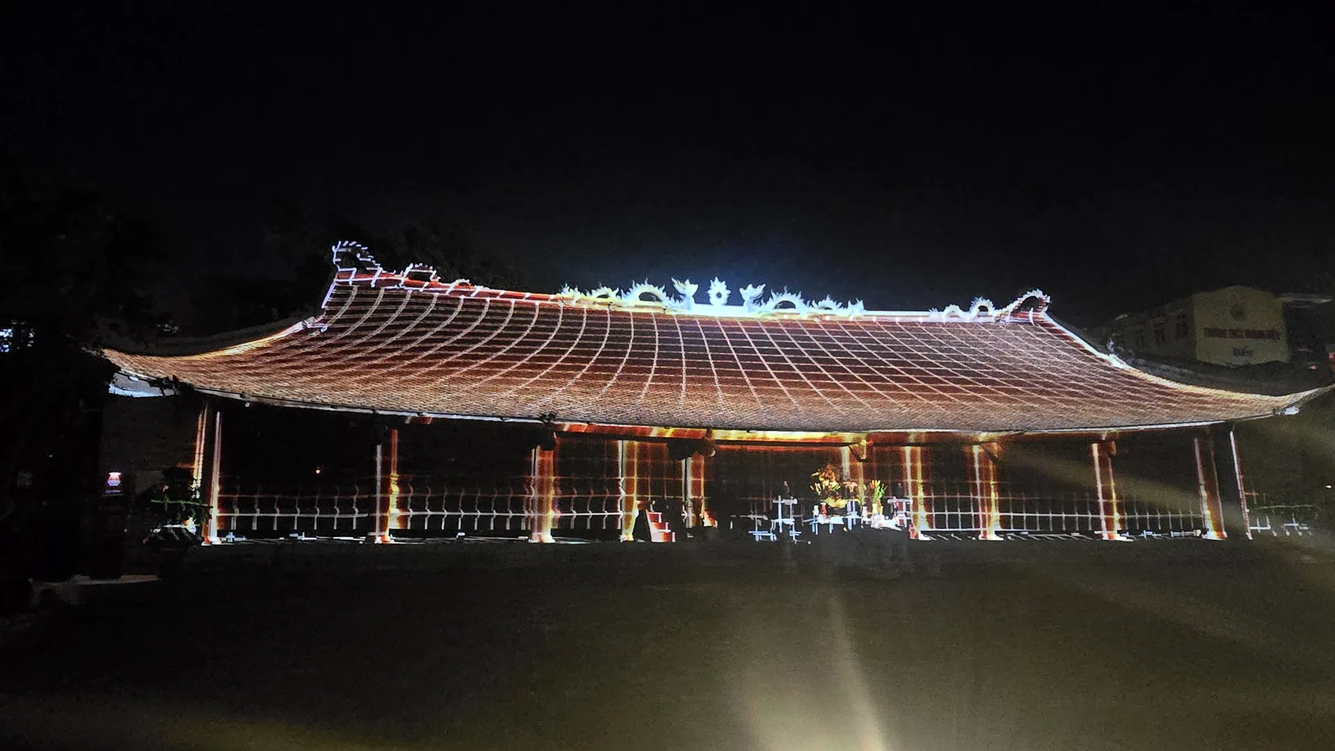 Hải Phòng: chính thức diễn ra tour đêm “Dấu thiêng Hàng Kênh”
