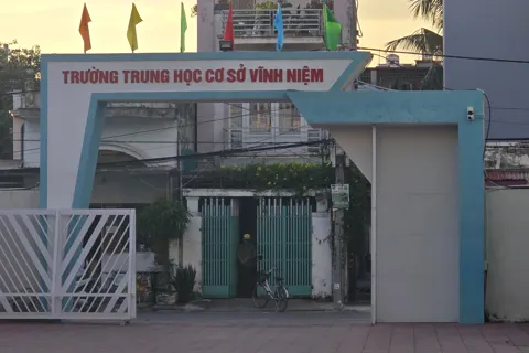 Hải Phòng: phụ huynh đóng 34 triệu đồng mua thiết bị, nhà trường nói do tự phát